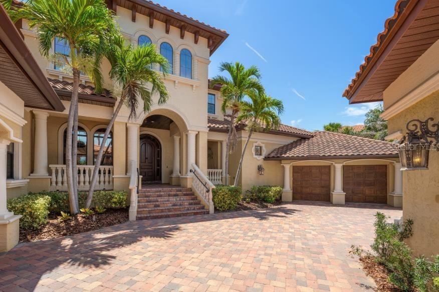 House in St. Petersburg, Florida, United States 1 - 17182698