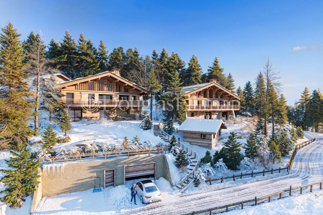 Chalet in Megève, Auvergne-Rhône-Alpes, France 2 - 17155138