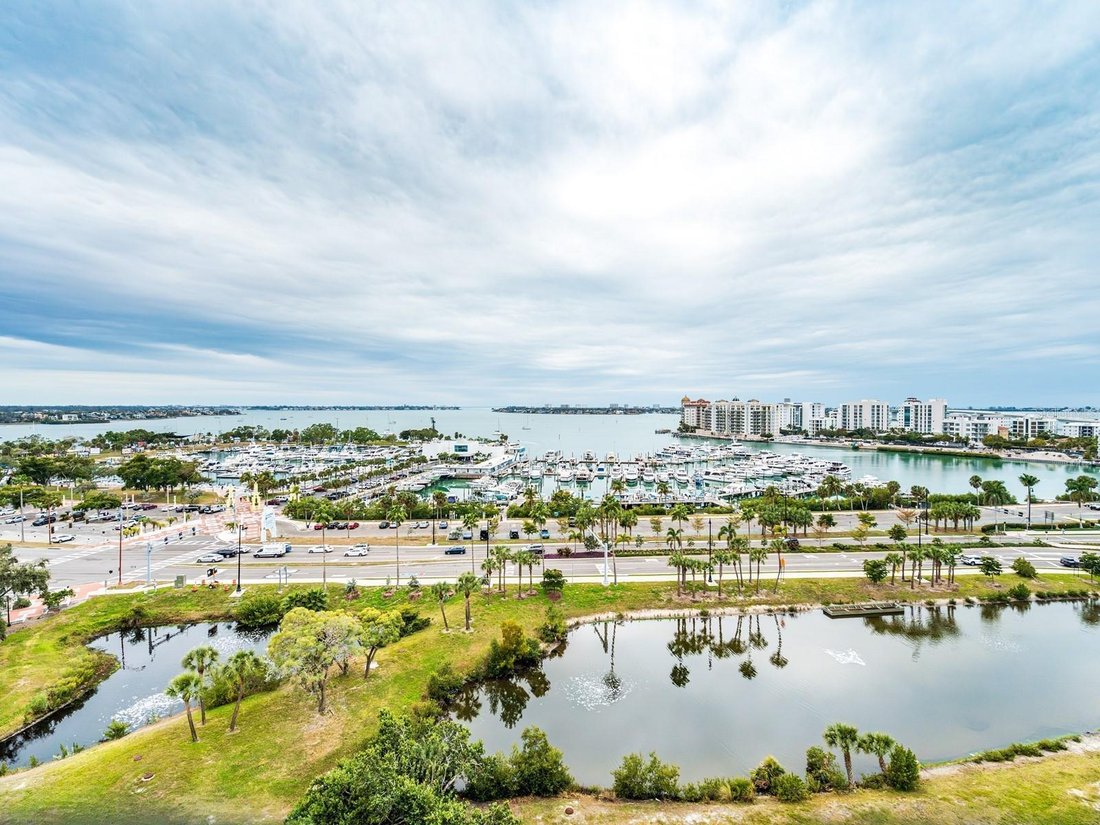 Condo in Sarasota, Florida, United States 3 - 17181605