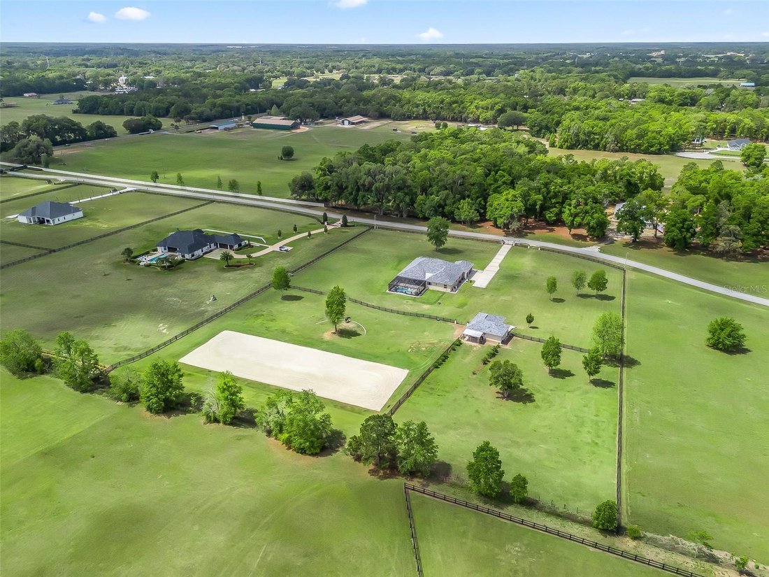 House in Ocala, Florida, United States 3 - 17182686