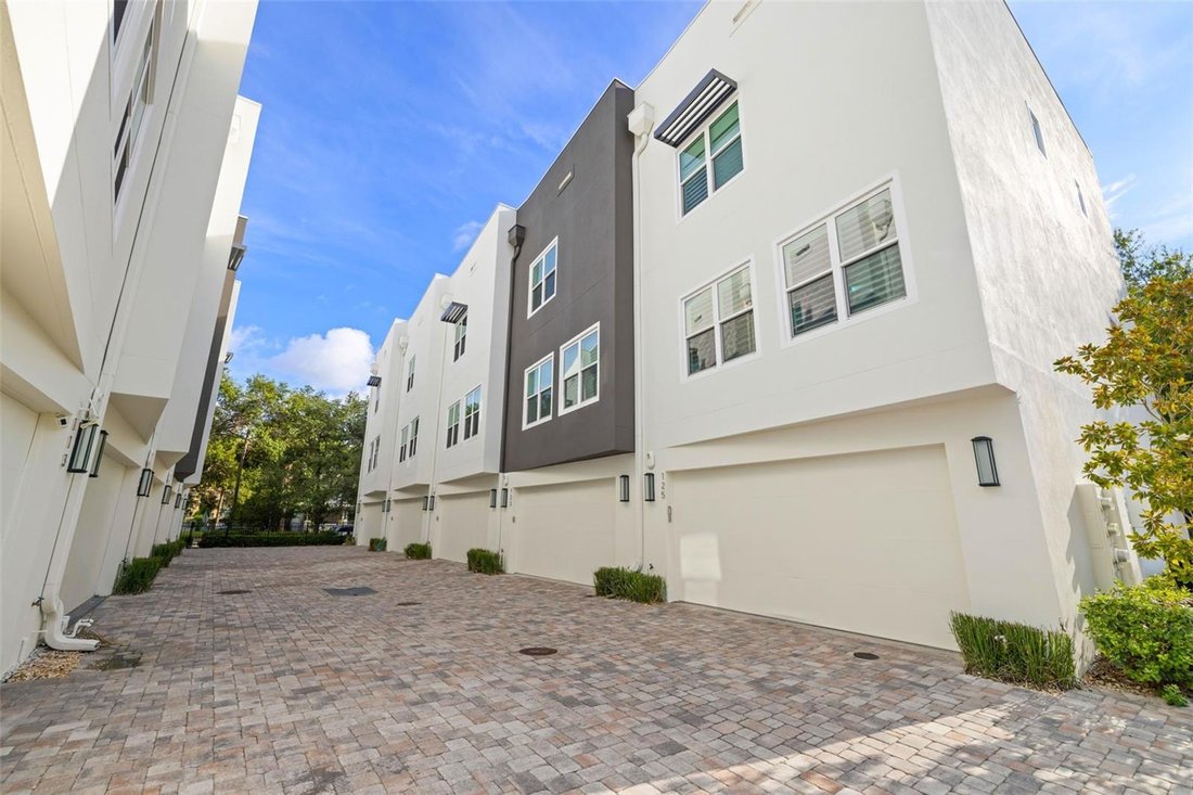 Townhouse in St. Petersburg, Florida, United States 2 - 17181152