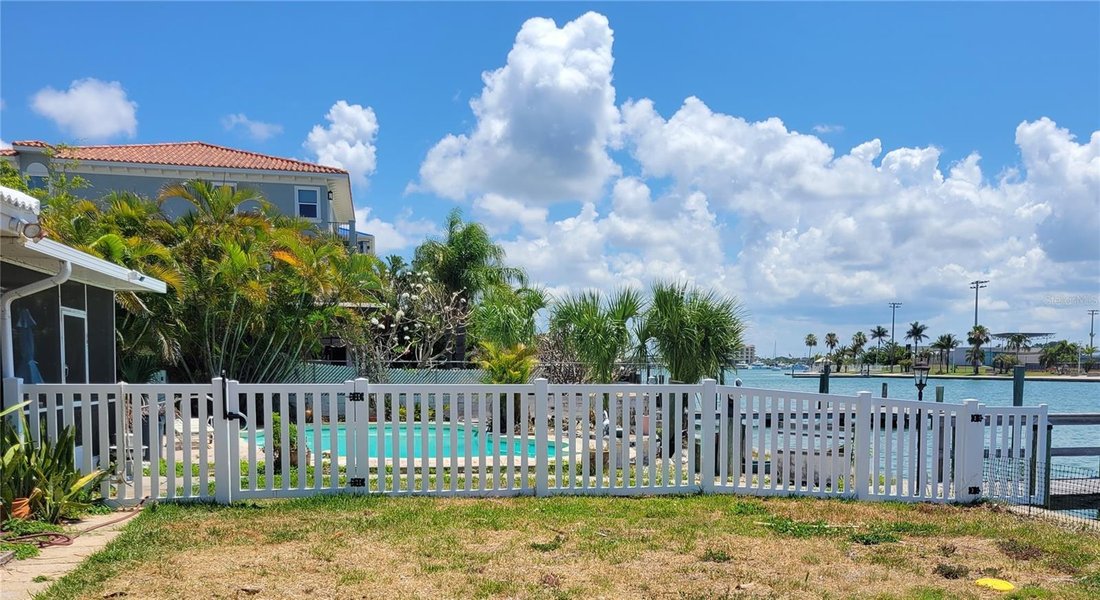 House in Madeira Beach, Florida, United States 4 - 17187071