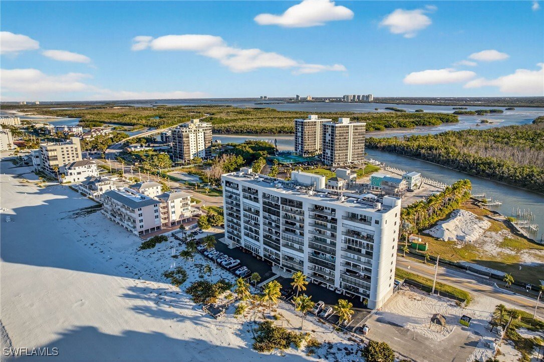 Condo in Bonita Springs, Florida, United States 4 - 17173189