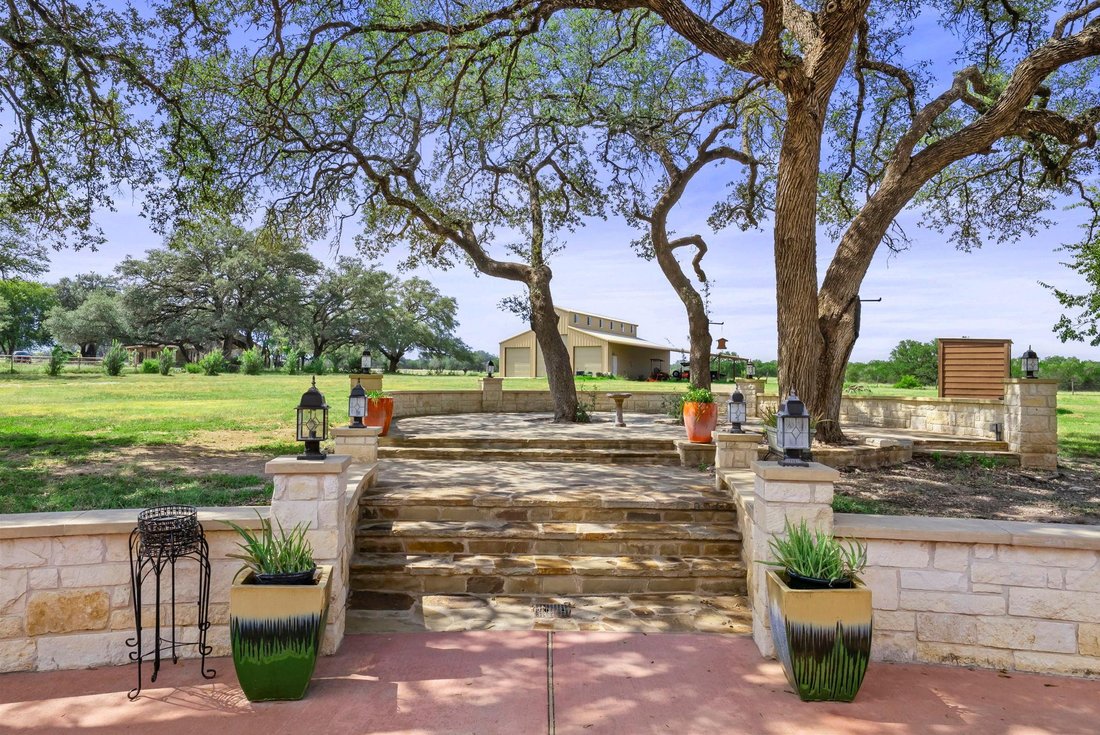 House in Burnet, Texas, United States 5 - 17188574