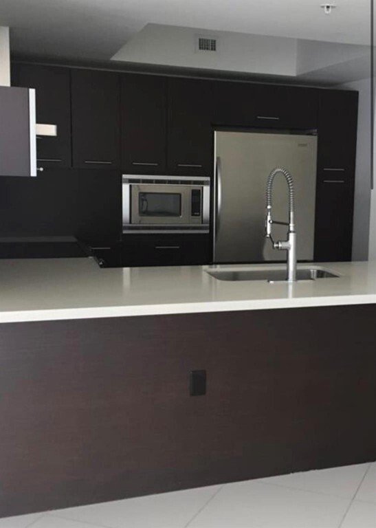 Condo in Sunny Isles Beach, Florida, United States 4 - 17176333