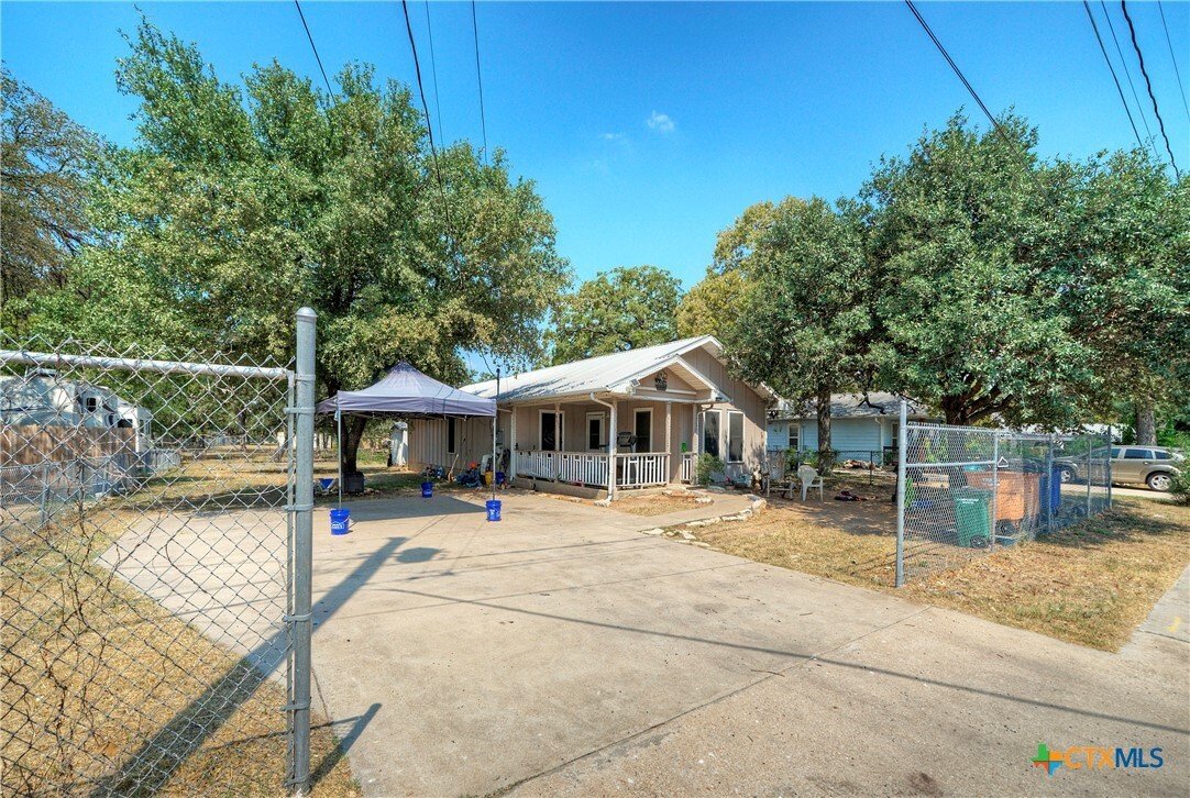 House in Austin, Texas, United States 1 - 17171350