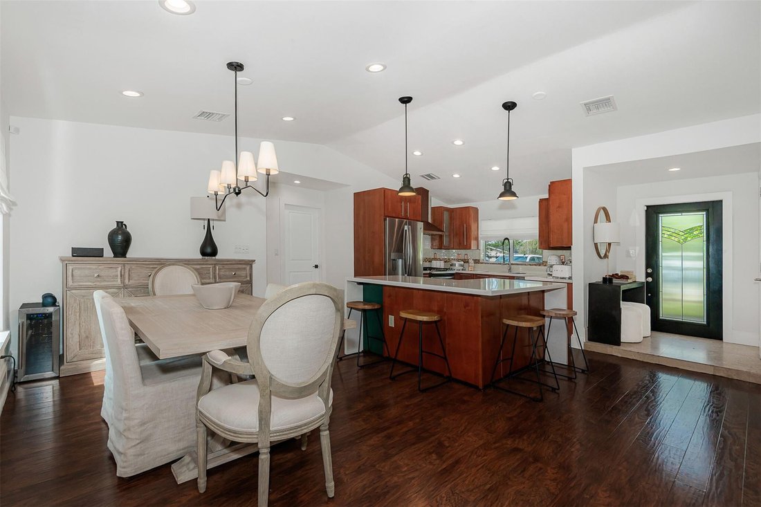 House in Miami, Florida, United States 3 - 17176052