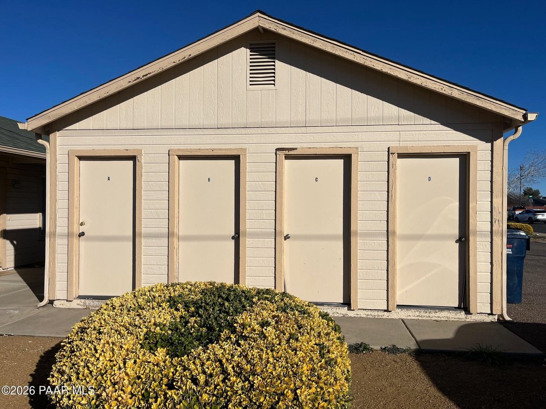 Prescott Valley, Arizona, United States 3 - 17161464