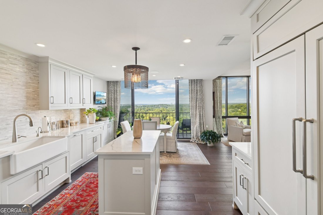 Condo in Atlanta, Georgia, United States 3 - 17154141