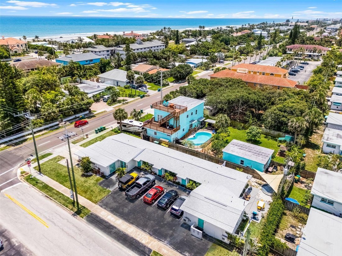 Cocoa Beach, Florida, United States 5 - 17186284