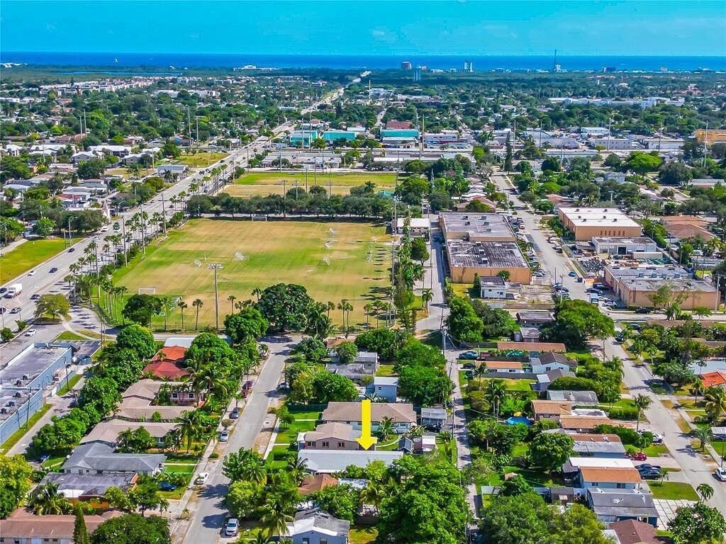 Hollywood, Florida, United States 1 - 17176079