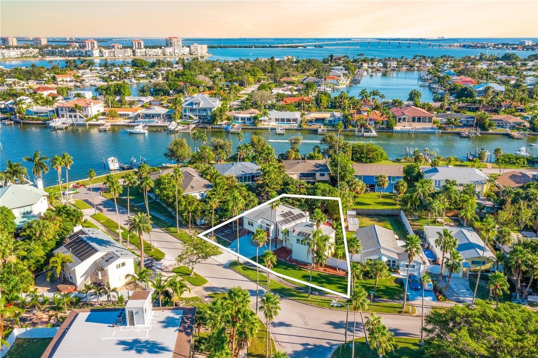 House in St. Pete Beach, Florida, United States 2 - 17185043