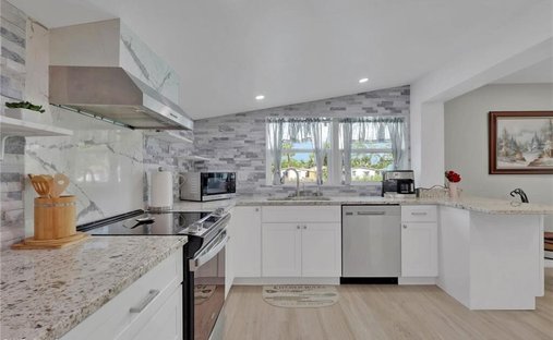 Apartment in Naples, Florida, United States 1