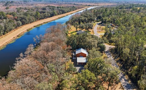 House in Ocklawaha, Florida, United States 1