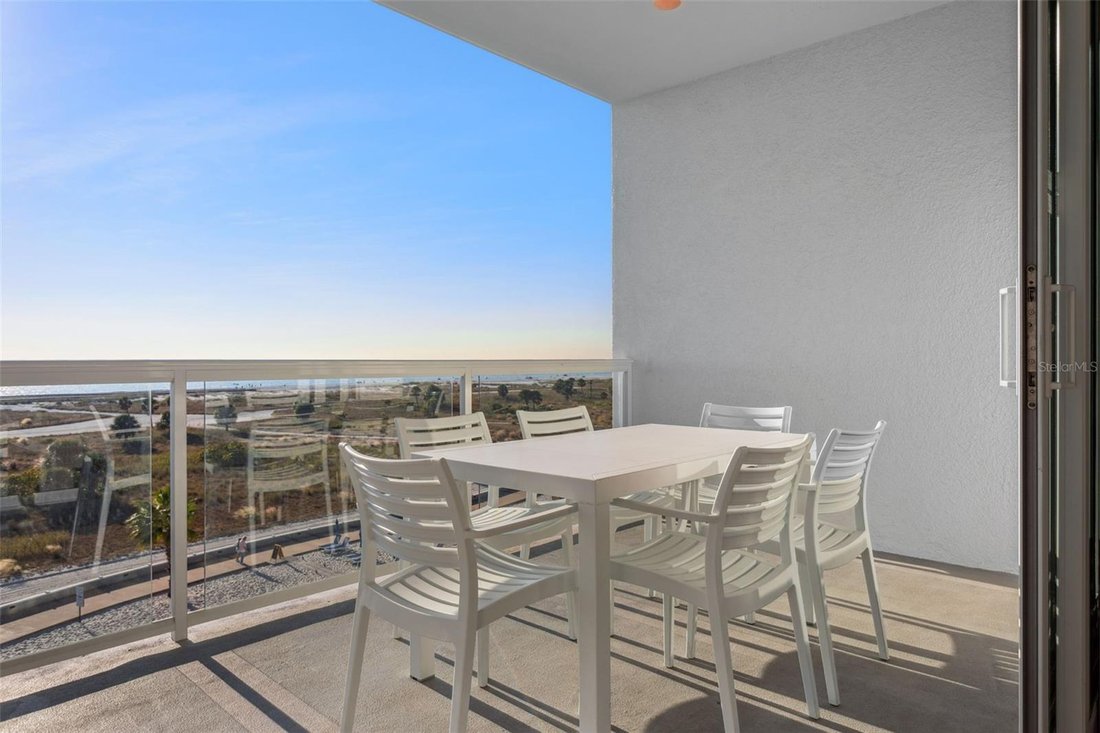 Condo in St. Pete Beach, Florida, United States 3 - 17179956