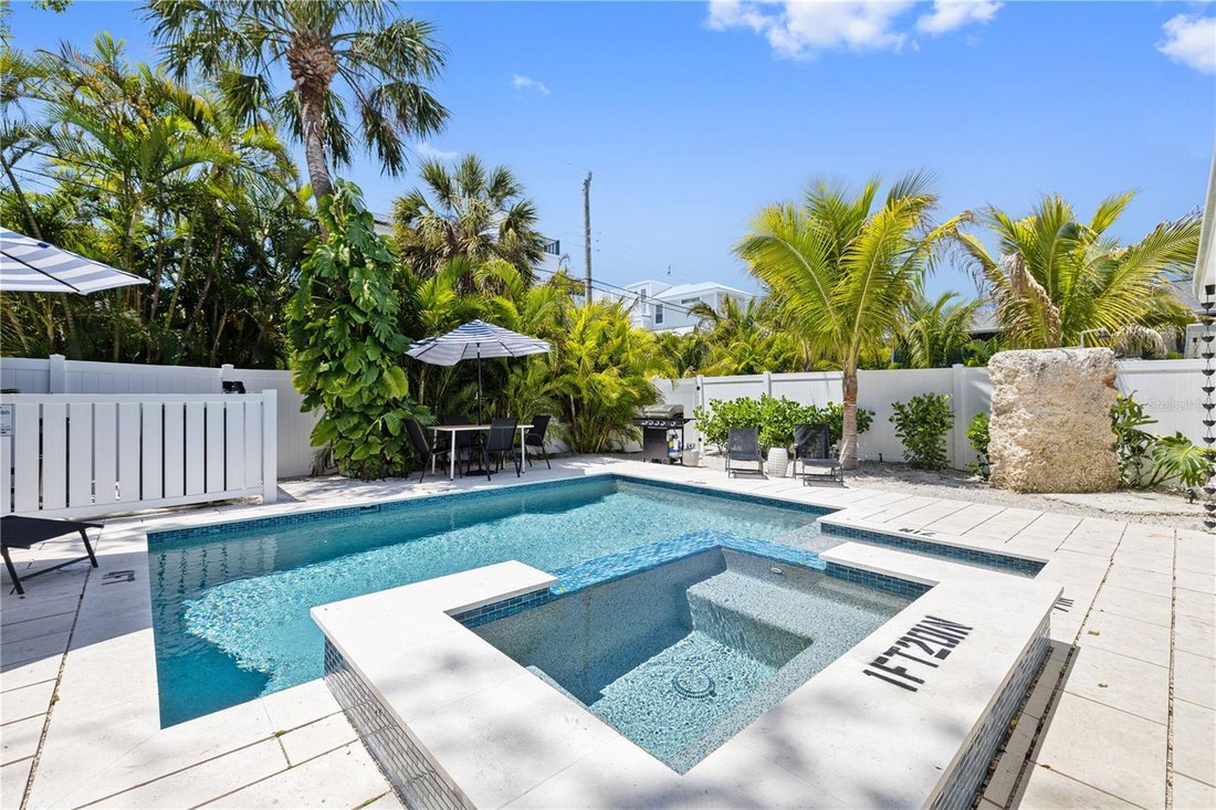 House in Holmes Beach, Florida, United States 3 - 17182967