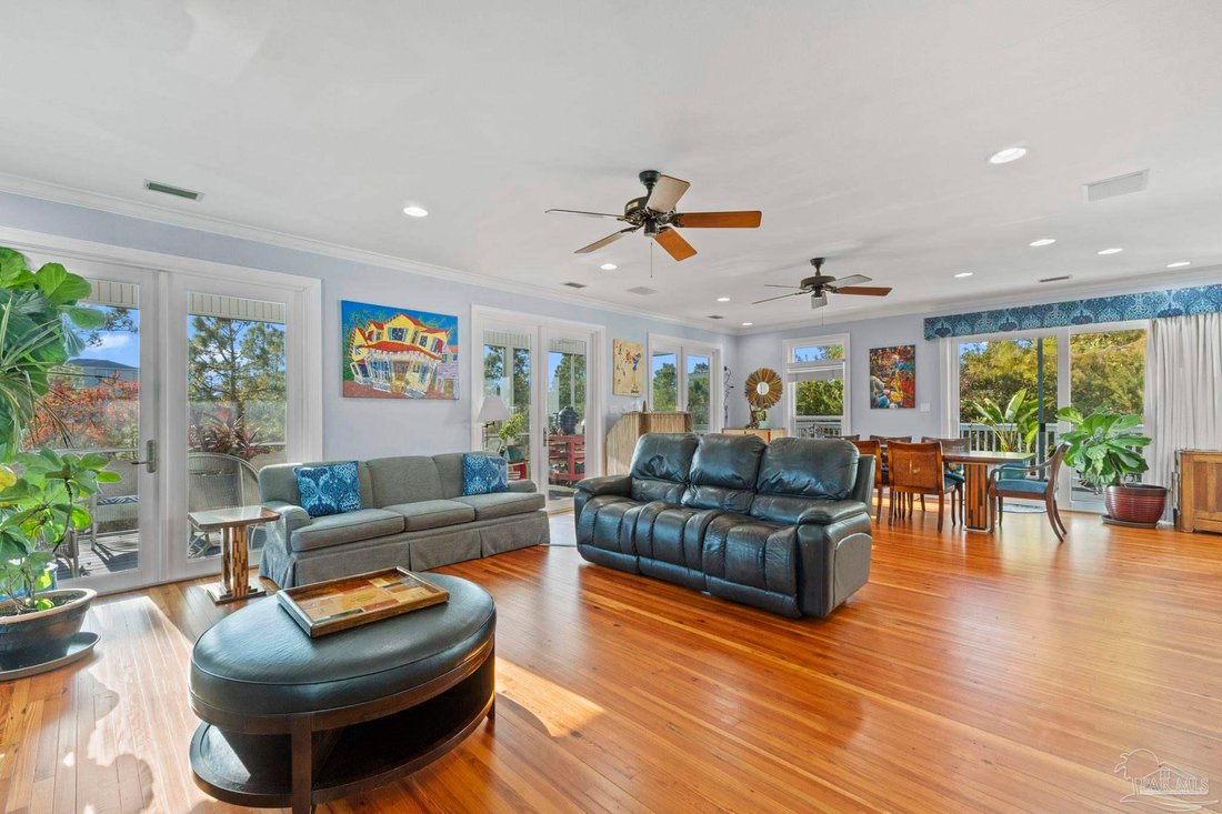 House in Gulf Breeze, Florida, United States 3 - 17165196