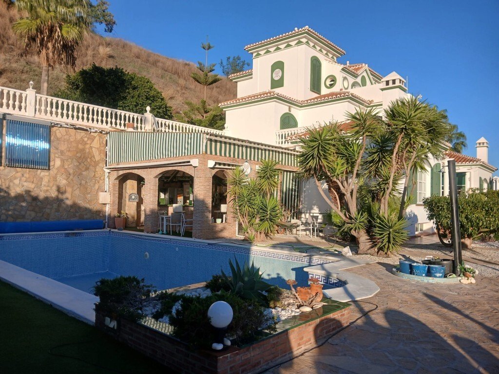Villa in Torrox, Andalusia, Spain 1 - 16741158
