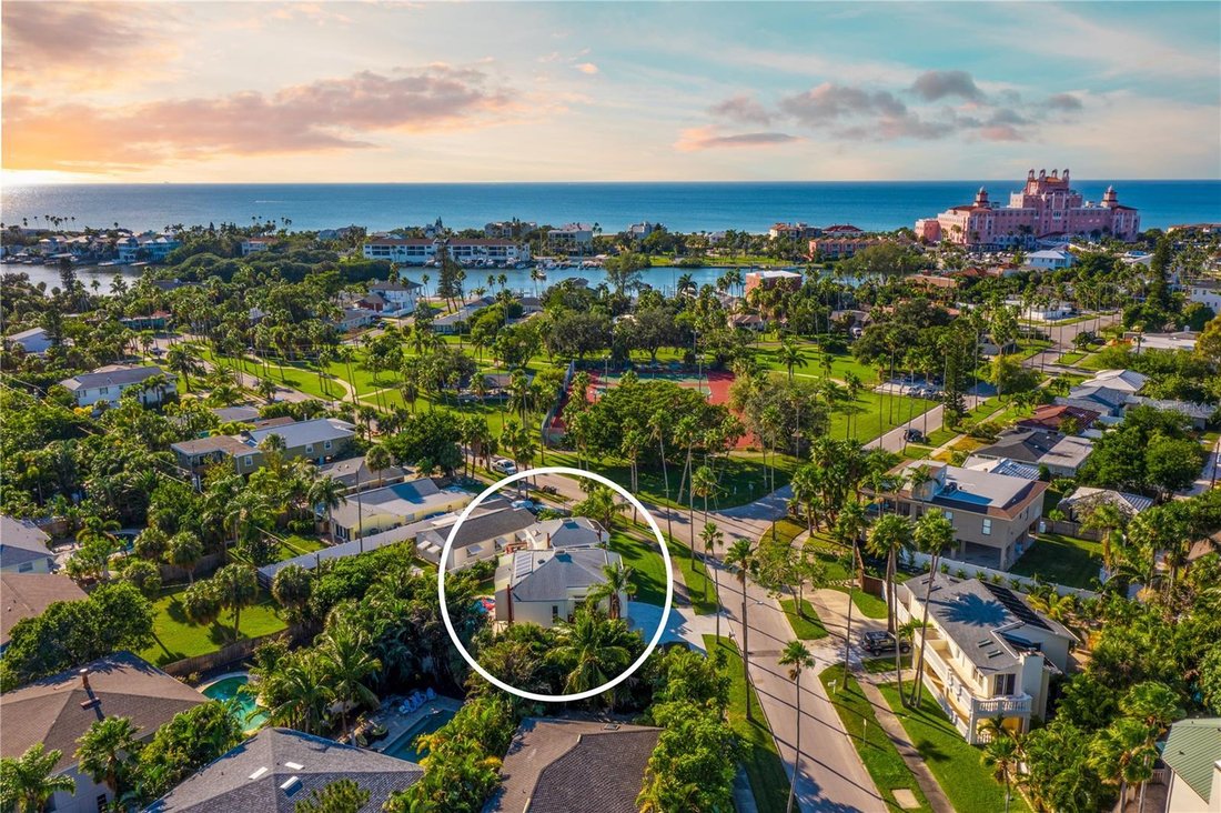 House in St. Pete Beach, Florida, United States 1 - 17185043