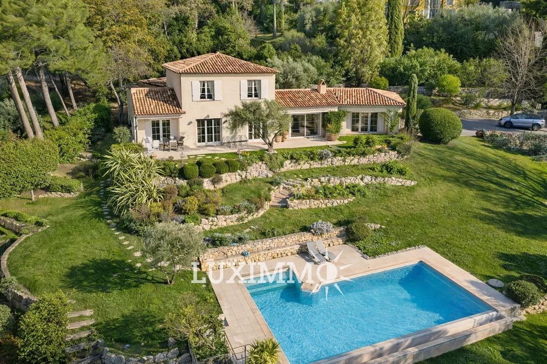 Villa in Mougins, Provence-Alpes-Côte d'Azur, France 1 - 16923037