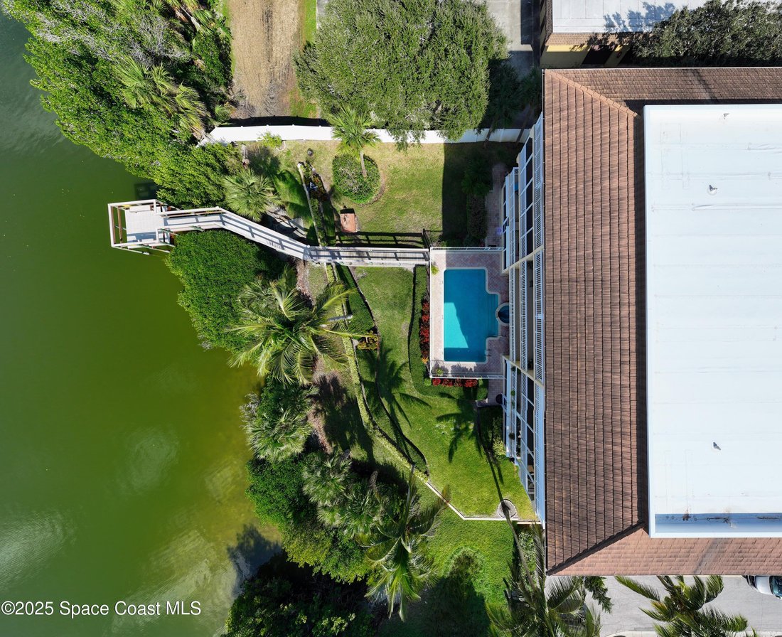 Condo in Cocoa Beach, Florida, United States 4 - 17162188