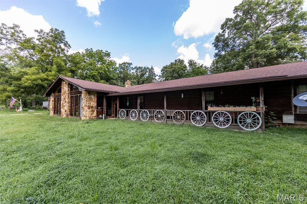 House in Cuba, Missouri, United States 1 - 17174369