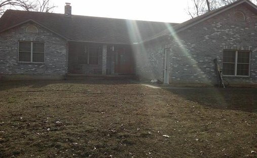 House in De Soto, Missouri, United States 1