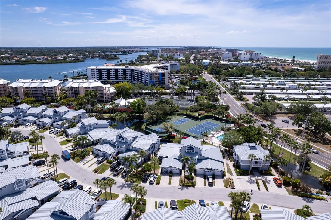 Condo in Siesta Key, Florida, United States 1 - 17180346