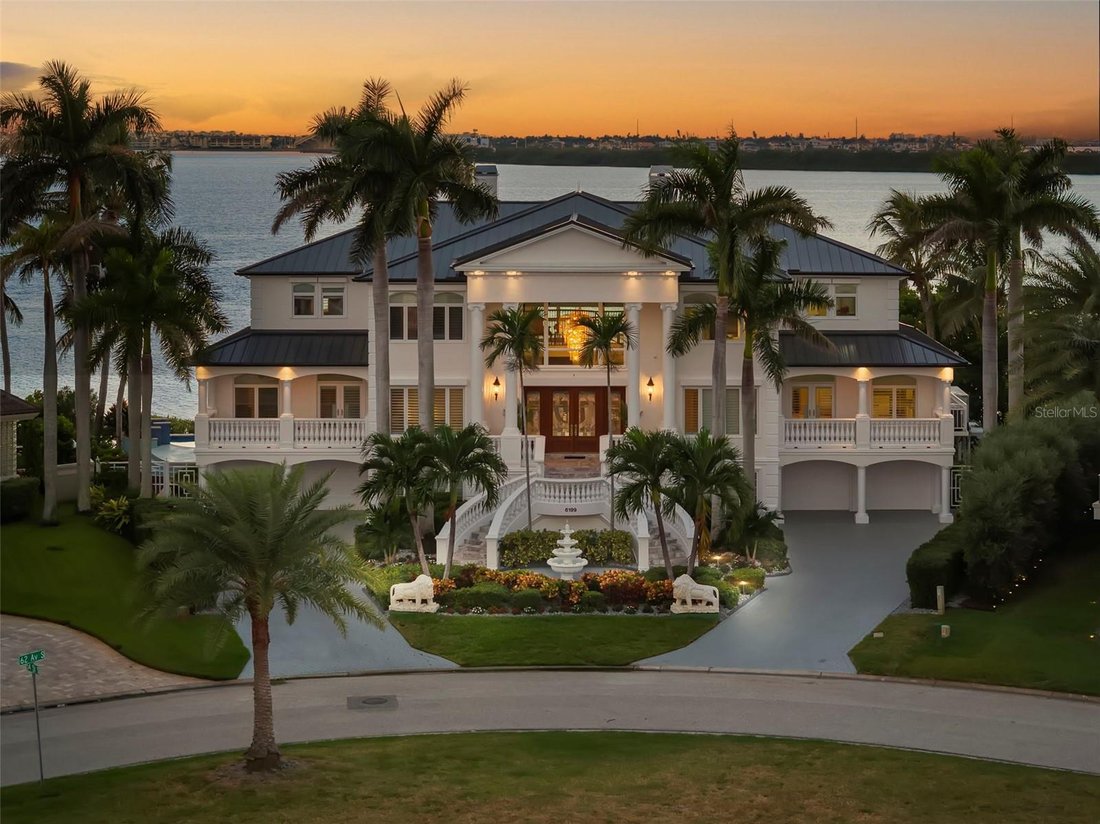 Casa a St. Petersburg, Florida, Stati Uniti 1 - 17184146