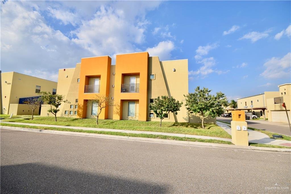 McAllen, Texas, United States 2 - 17166838
