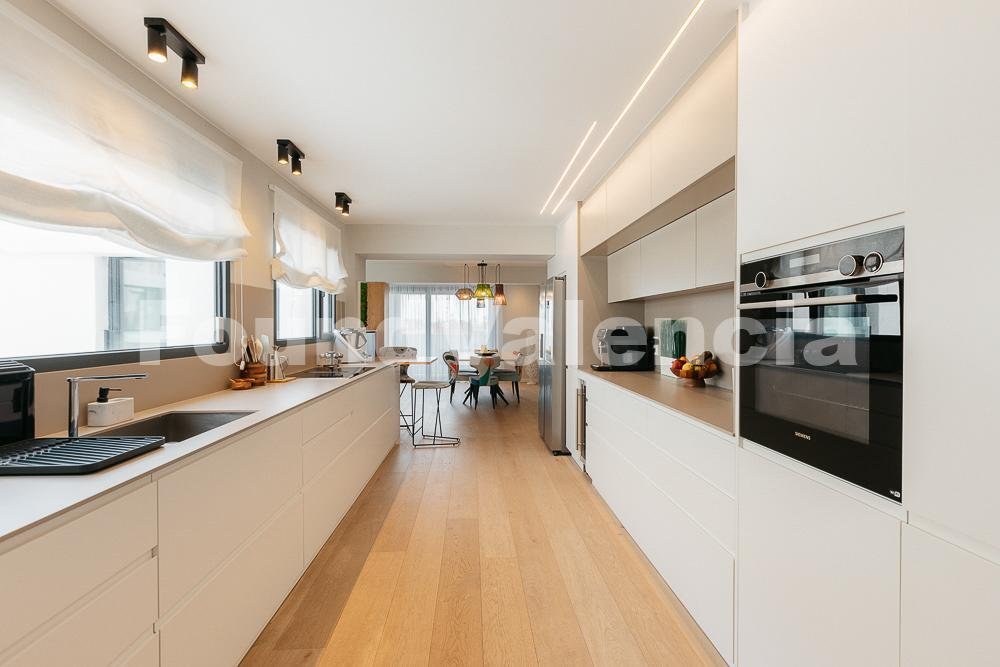 Photo inspiration: Picture Idea: Luxury Penthouse With Terrace Park Views In Ciutat Vella Valencia