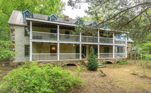 House in White Hall, Virginia, United States 1