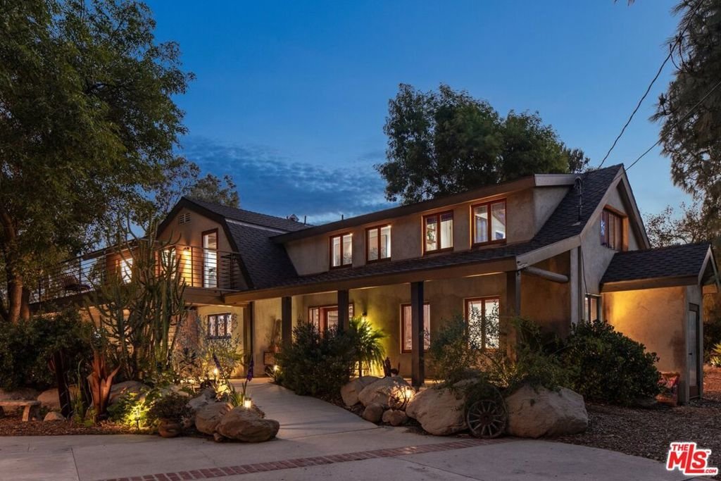 House in West Hills, California, United States 1 - 17169484