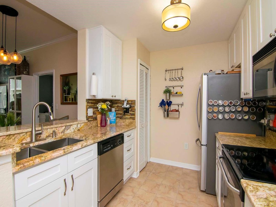 Condo in Tampa, Florida, United States 4 - 17186817