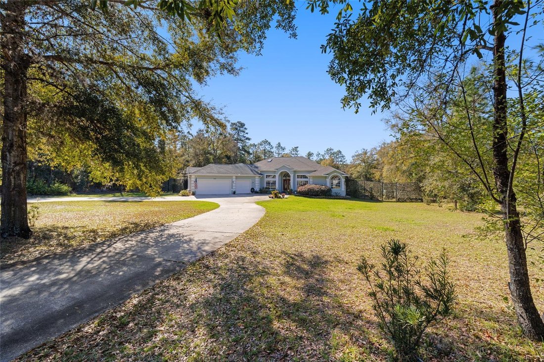 House in Ocala, Florida, United States 3 - 17185513