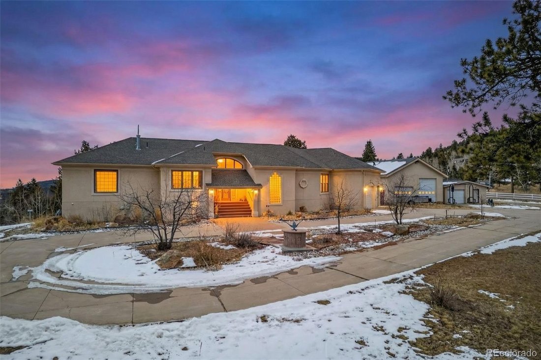House in Littleton, Colorado, United States 2 - 17153999