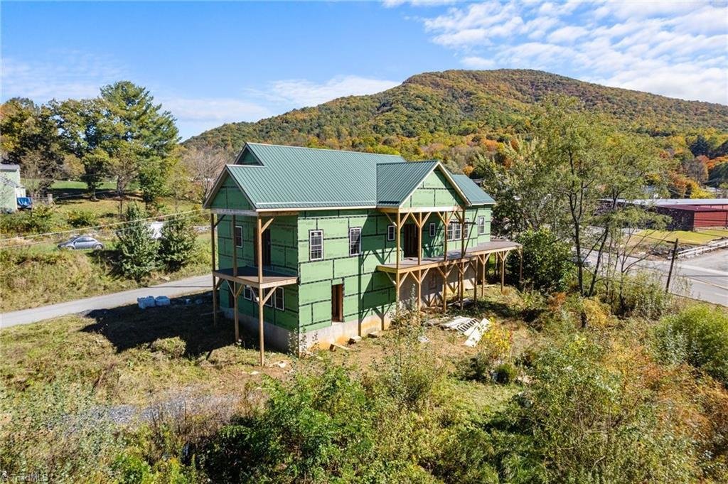 House in West Jefferson, North Carolina, United States 3 - 17169169