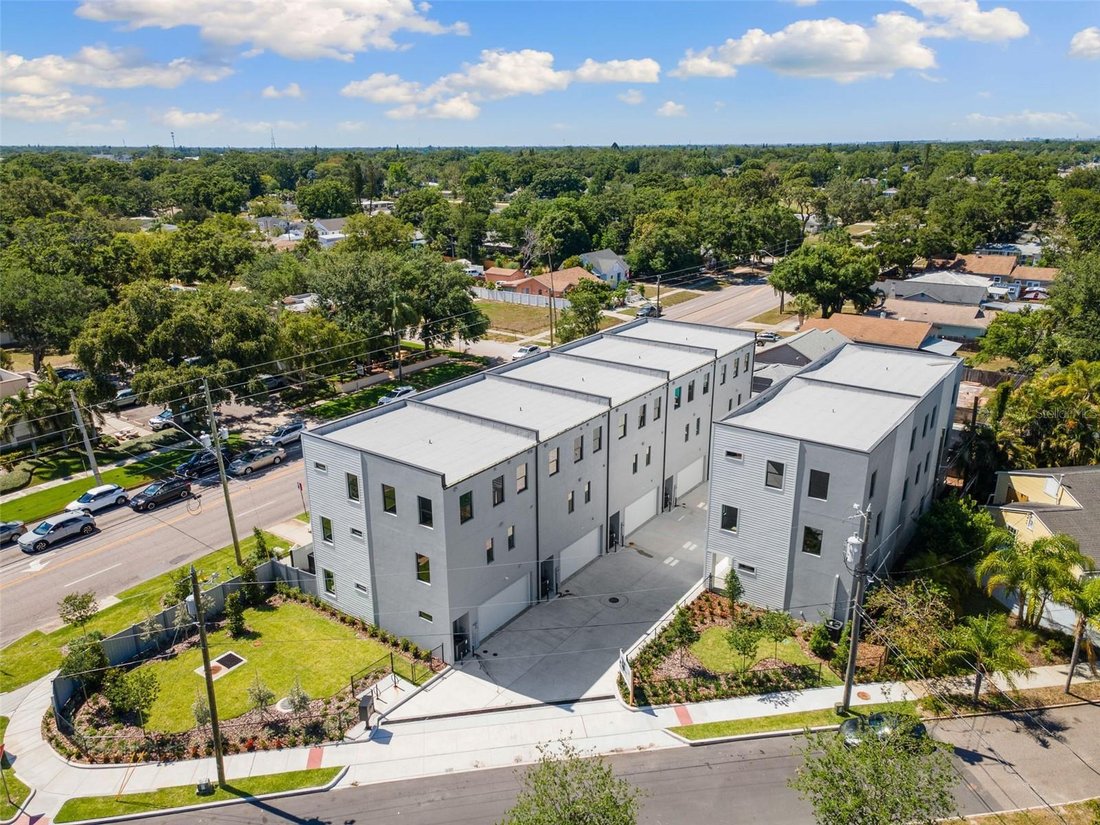 Townhouse in St. Petersburg, Florida, United States 1 - 17182814