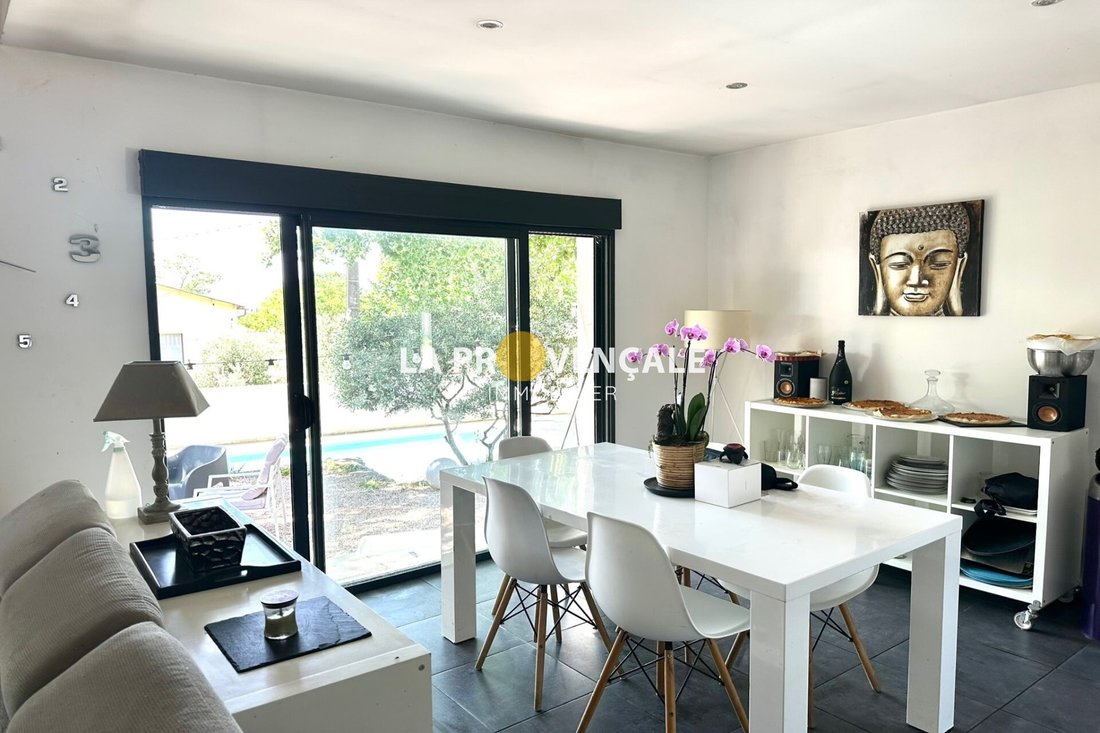 Villa in Pourrieres, Provence-Alpes-Côte d'Azur, France 5 - 17154836