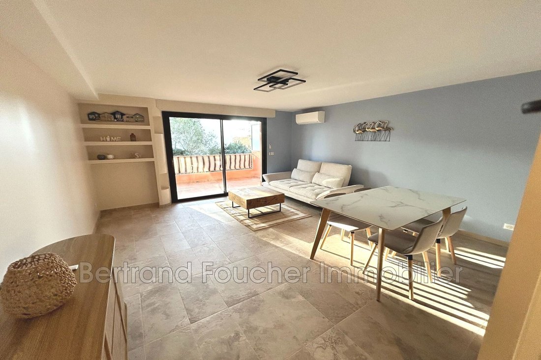 Apartment in Sud, Cavalaire-sur-Mer, France 3 - 17154843