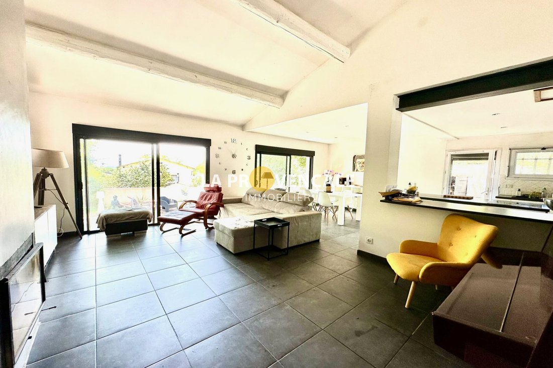 Villa in Pourrieres, Provence-Alpes-Côte d'Azur, France 3 - 17154836