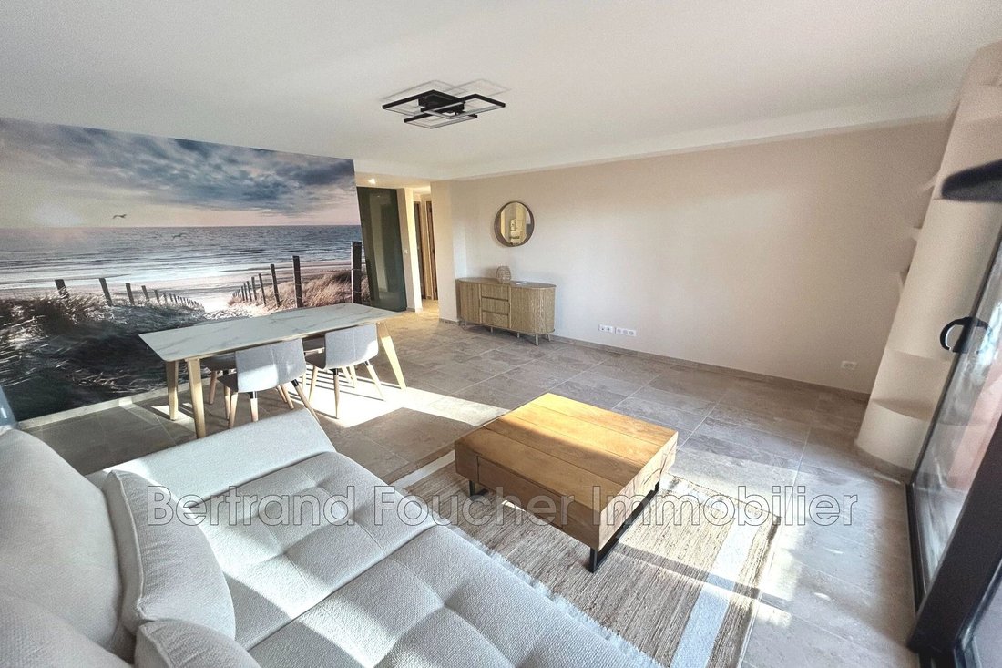 Apartment in Sud, Cavalaire-sur-Mer, France 4 - 17154843