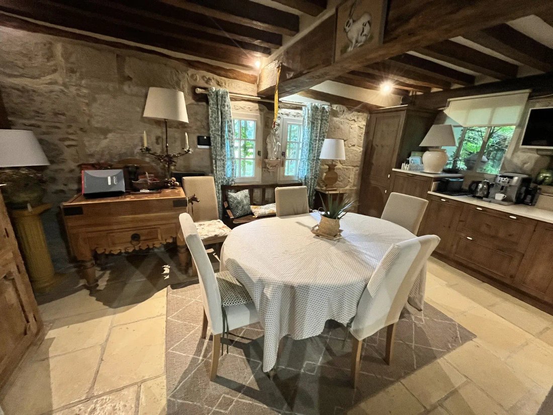 Estate in Pont-l'Évêque, Normandy, France 4 - 17155159