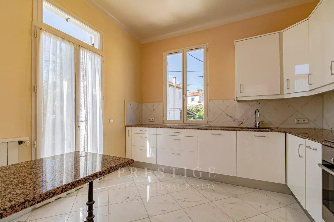 House in Juan les Pins-Gallice, Antibes, France 4 - 16309487