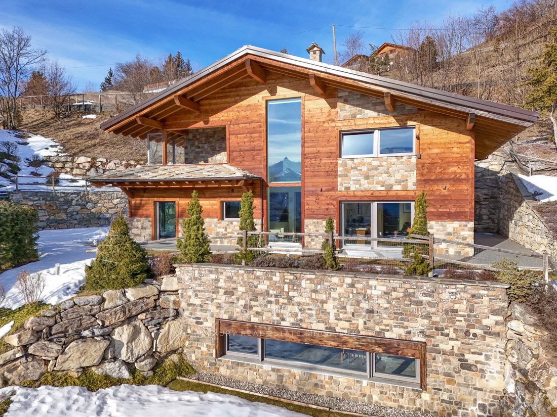 Magnificent Contemporary Chalet With Alpine Views, Pool Ready Plot, Elevator