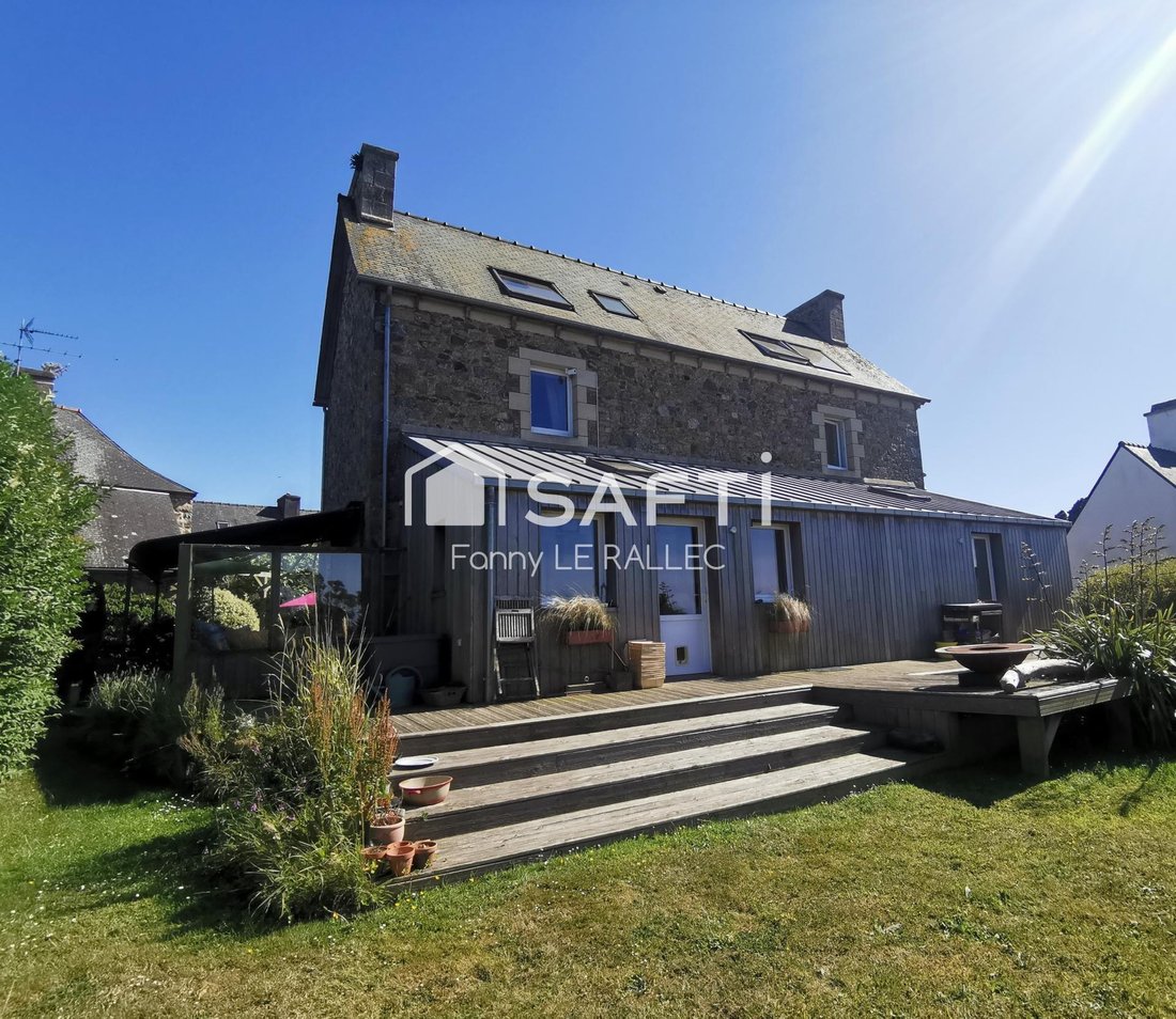 House in Plougrescant, Brittany, France 1 - 17155918