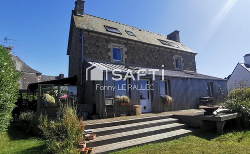 Haus in Plougrescant, Bretagne, Frankreich 1