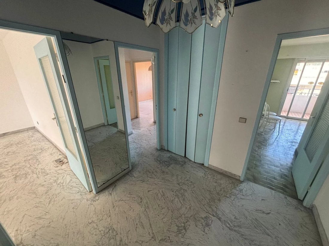 Apartment in Saint-Laurent-du-Var, Provence-Alpes-Côte d'Azur, France 5 - 17155128