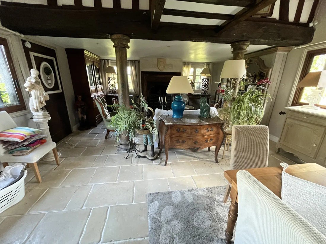 Estate in Pont-l'Évêque, Normandy, France 5 - 17155159