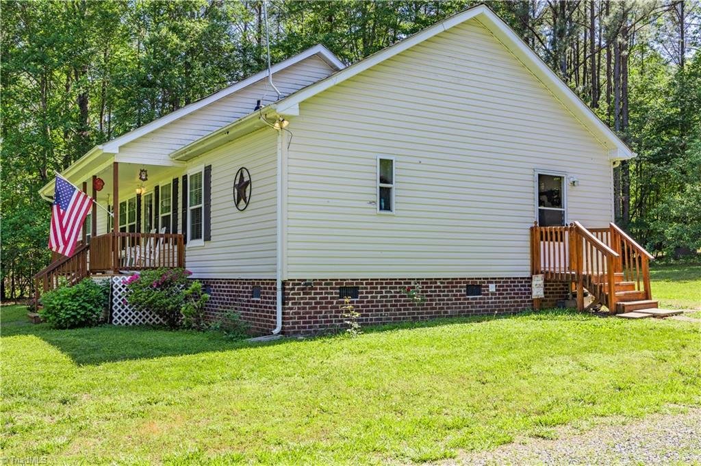 House in Siler City, North Carolina, United States 4 - 17169144